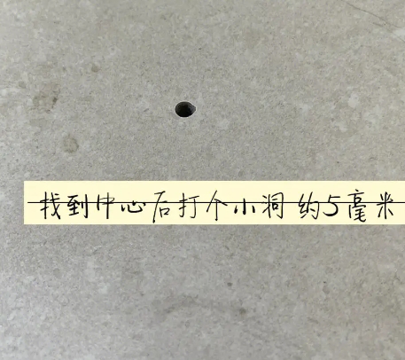 柘荣瓷砖空鼓维修公司专业解答在瓷砖铺贴过程中，如果砂料搅拌不均匀，将会带来以下问题
